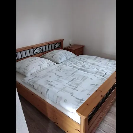 公寓 Neu! See-ferienwohnung 1 *